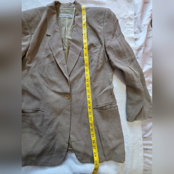Emporio Armani Tan Women's Jacket - Picture 12 of 16